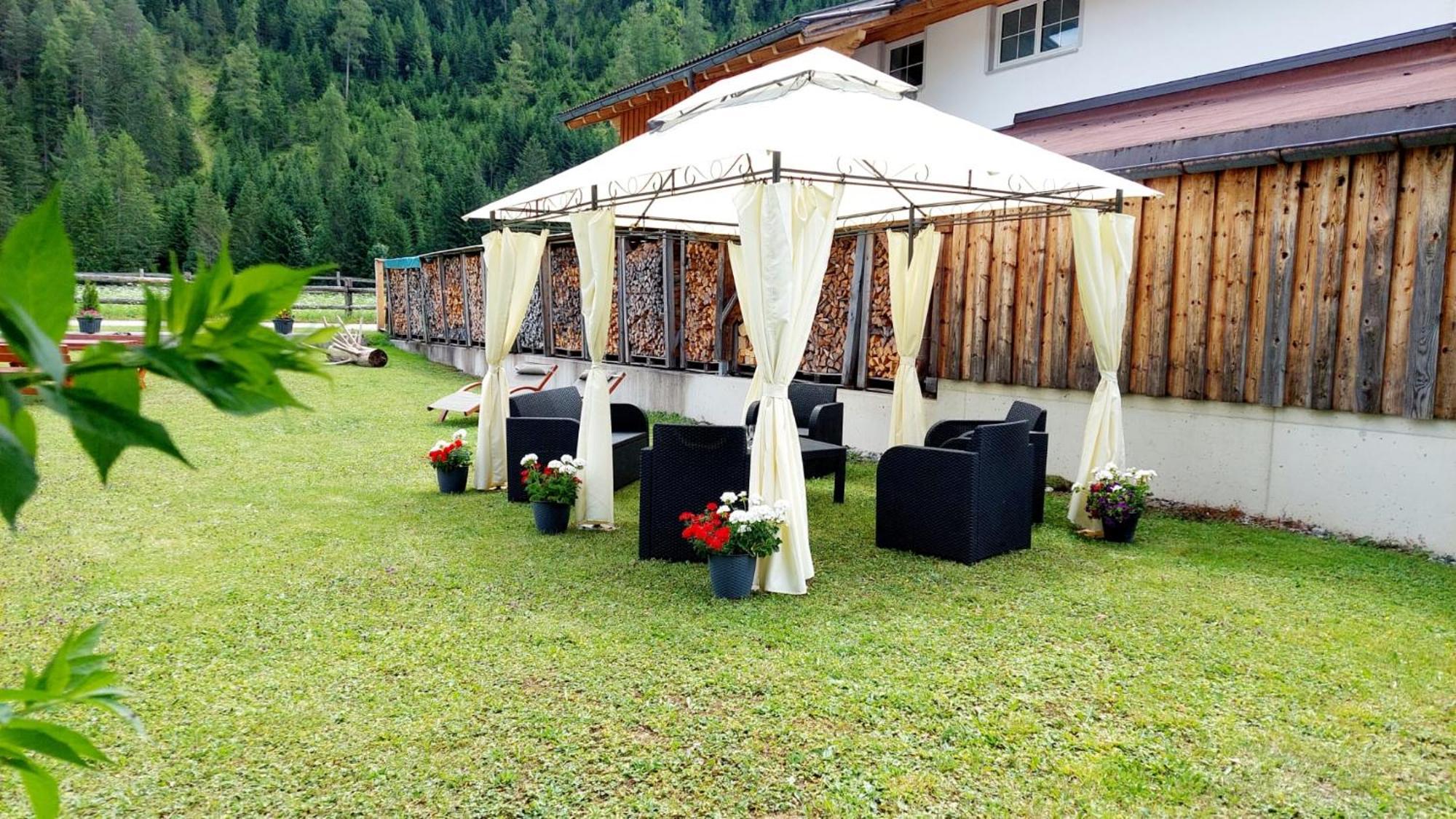 De Nussi's 2 Bach (Tyrol)